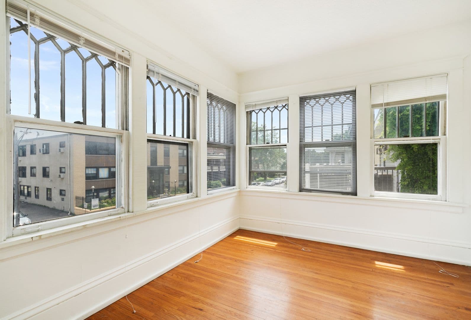 Minneapolis Apartment: 3012 Bryant Ave S