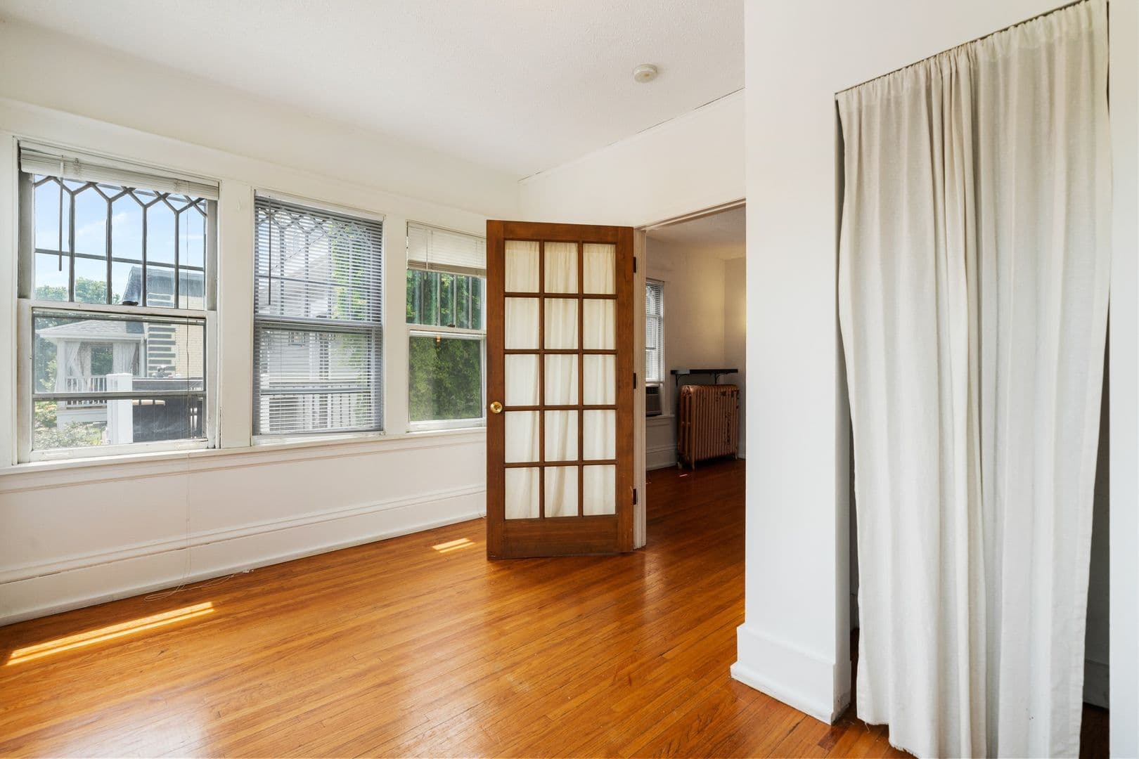 Minneapolis Apartment: 3012 Bryant Ave S