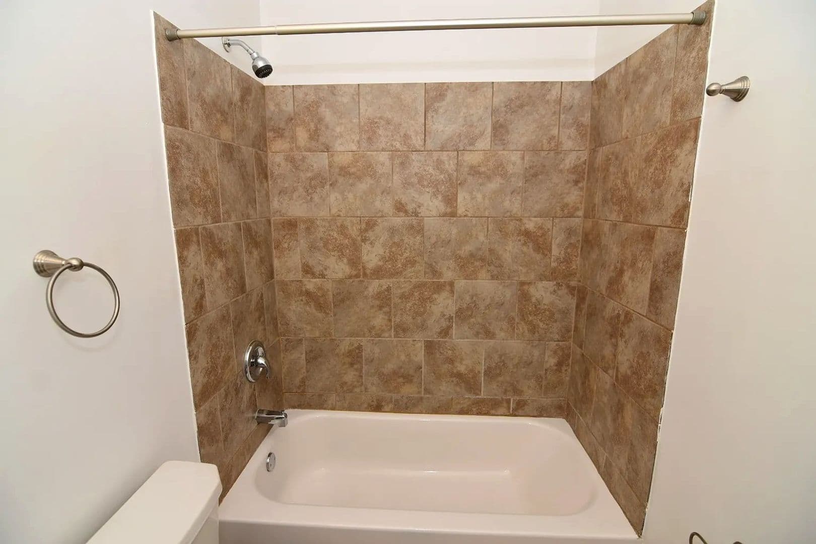 Minneapolis Apartment: 2625 3rd Ave S