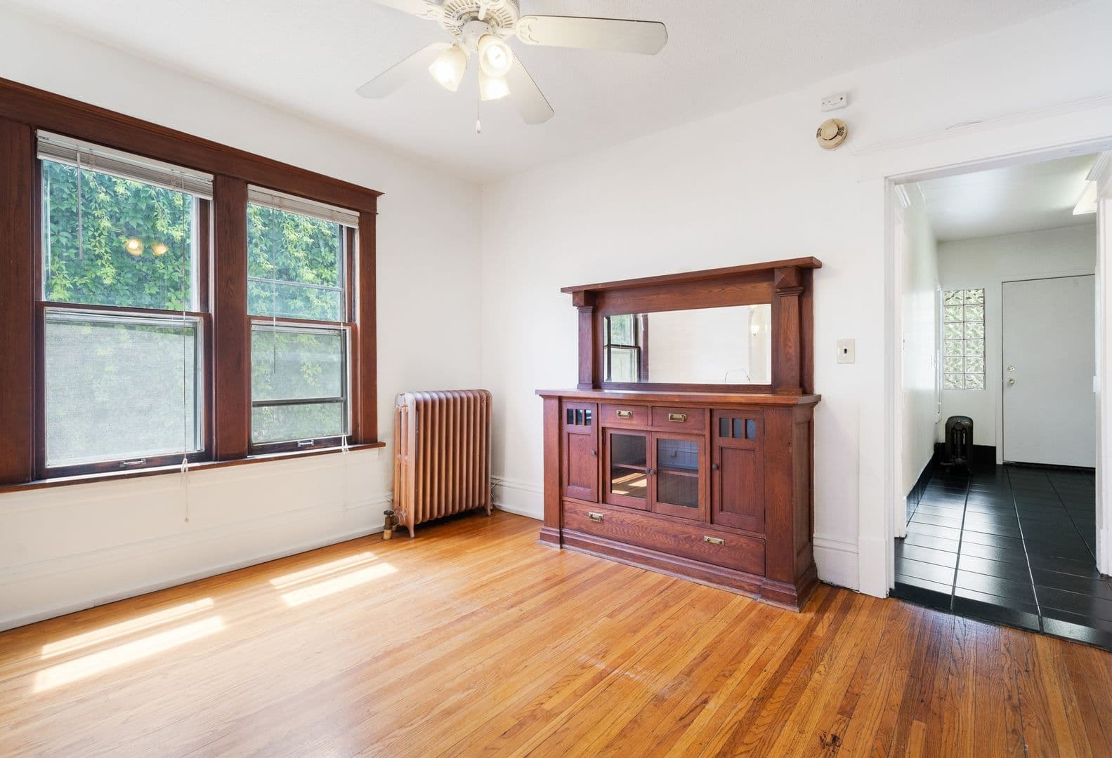 Minneapolis Apartment: 3012 Bryant Ave S