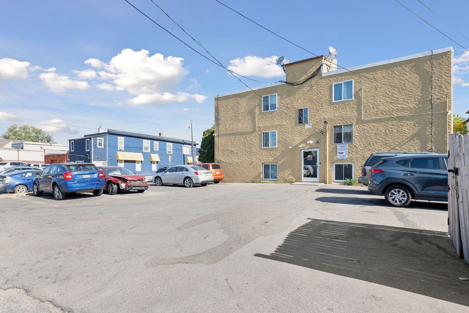 Minneapolis Apartment: 3100 Bloomington Ave South