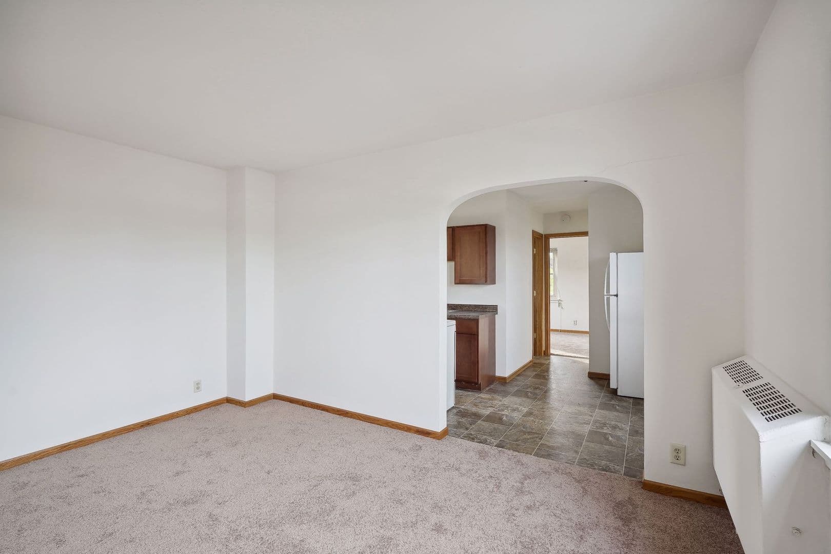 St. Paul Apartment: 483 West Lynnhurst Ave - Unit 18