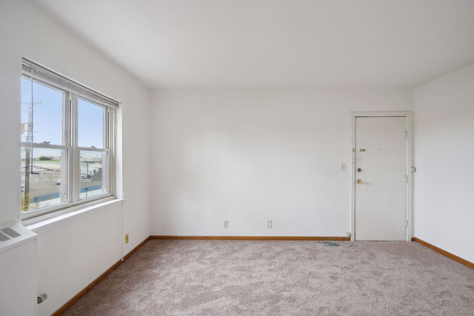 St. Paul Apartment: 483 West Lynnhurst Ave - Unit 18
