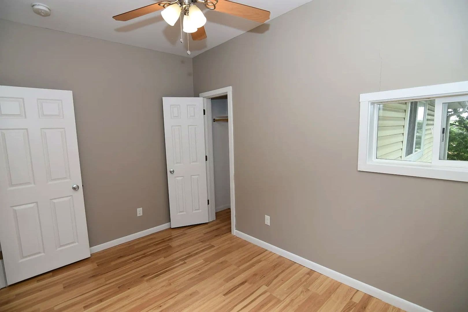 Minneapolis Apartment: 2625 3rd Ave S