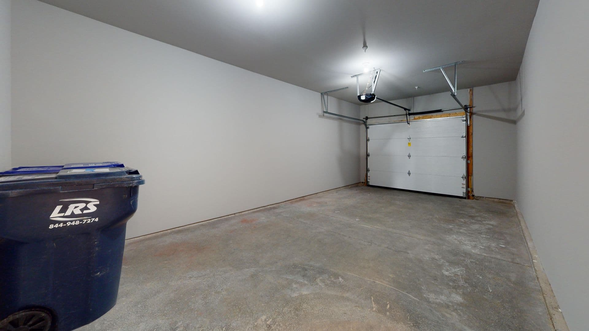 Deerfield Apartment: 604 Autumn Wood Parkway