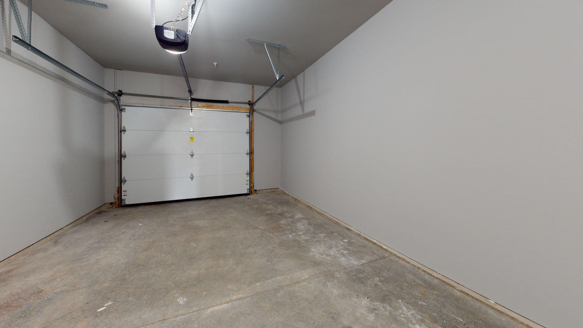 Deerfield Apartment: 604 Autumn Wood Parkway