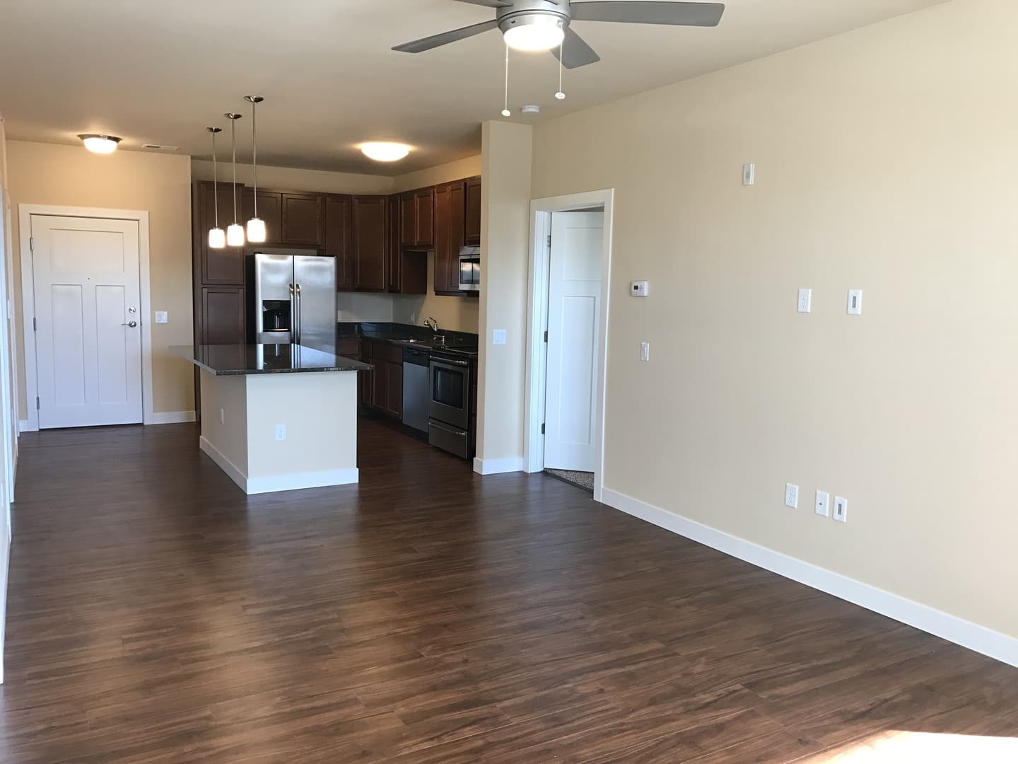 McFarland Apartment: 5020 Farwell St.