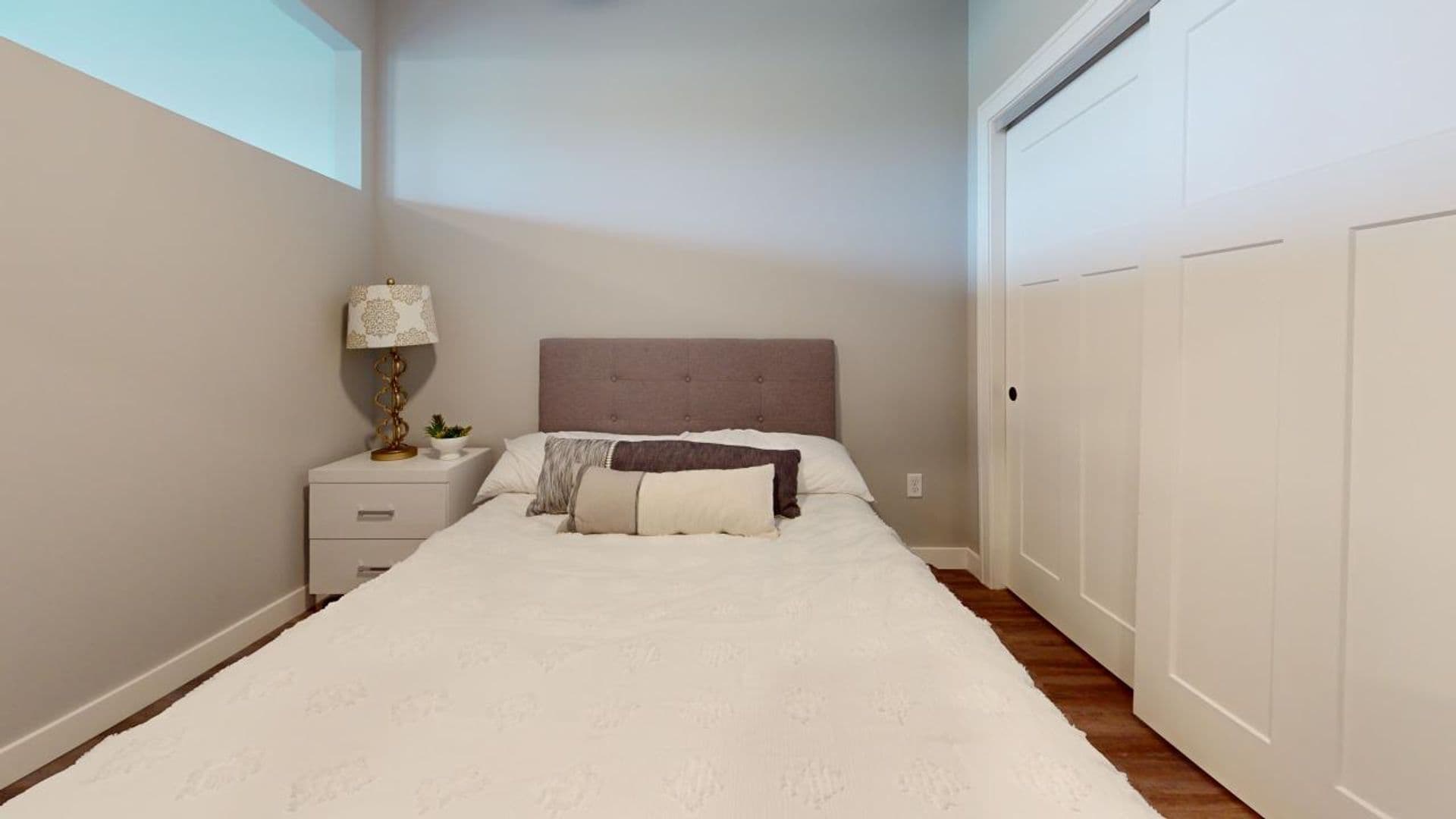 Stoughton Apartment: 1660 Nygaard Street