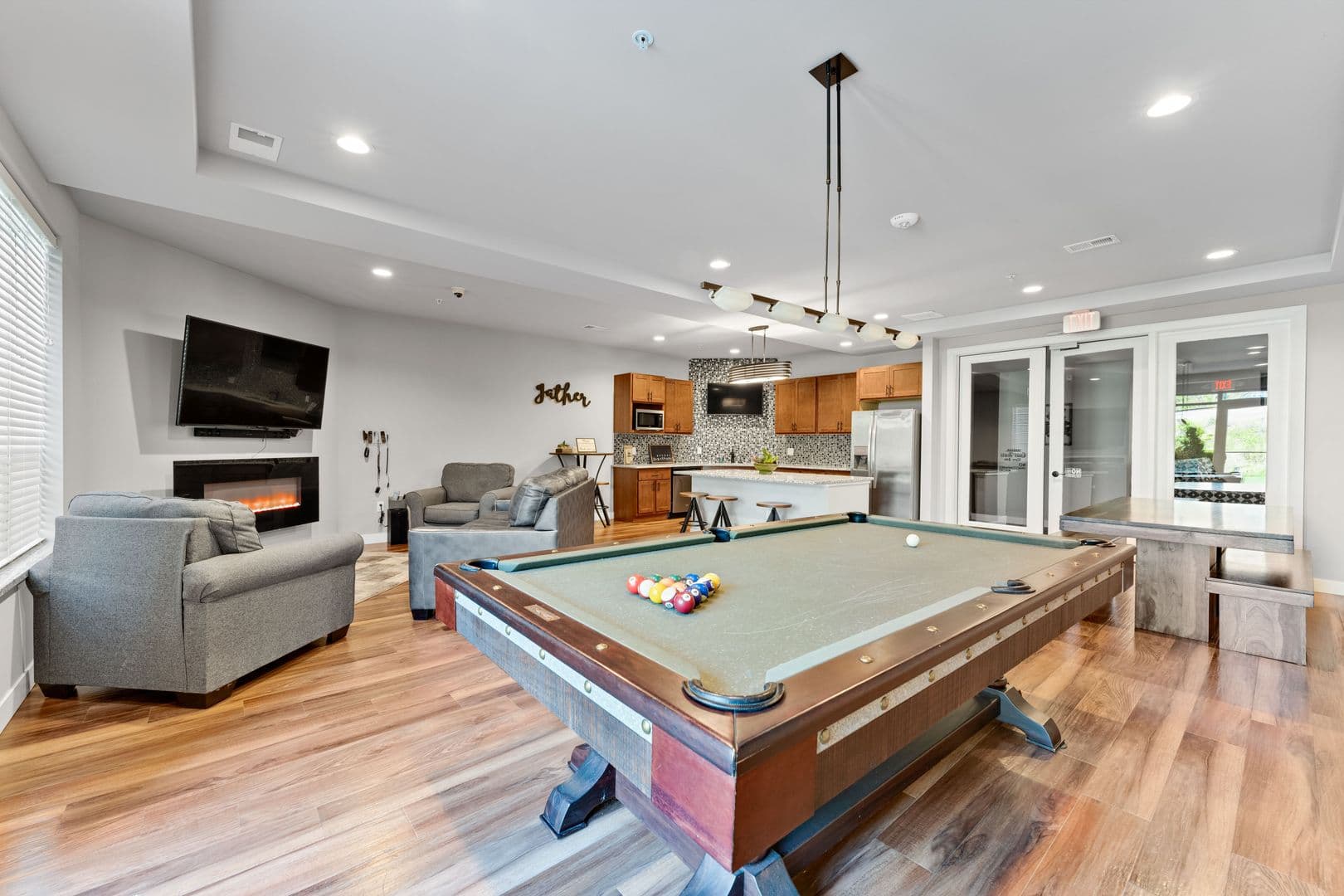 Oregon Apartment: 134 Jefferson St