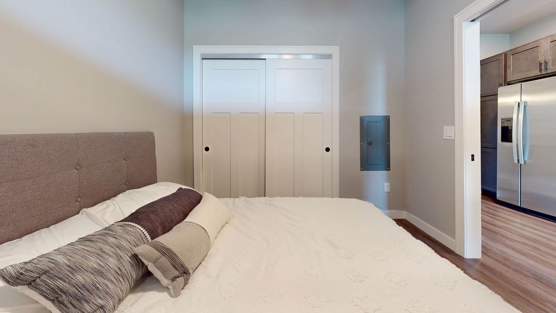 Stoughton Apartment: 1680 Nygaard Street