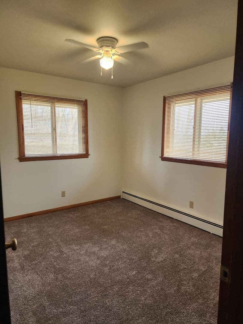 Madison Apartment: 6404 Cottage Grove Road