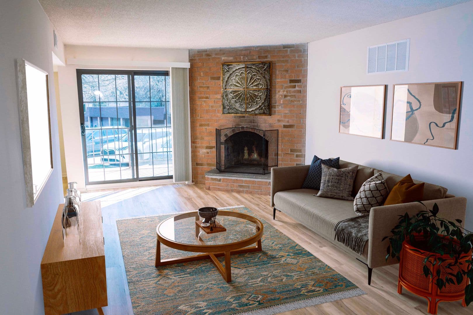 Wayne Apartment: 219 Sugartown Rd