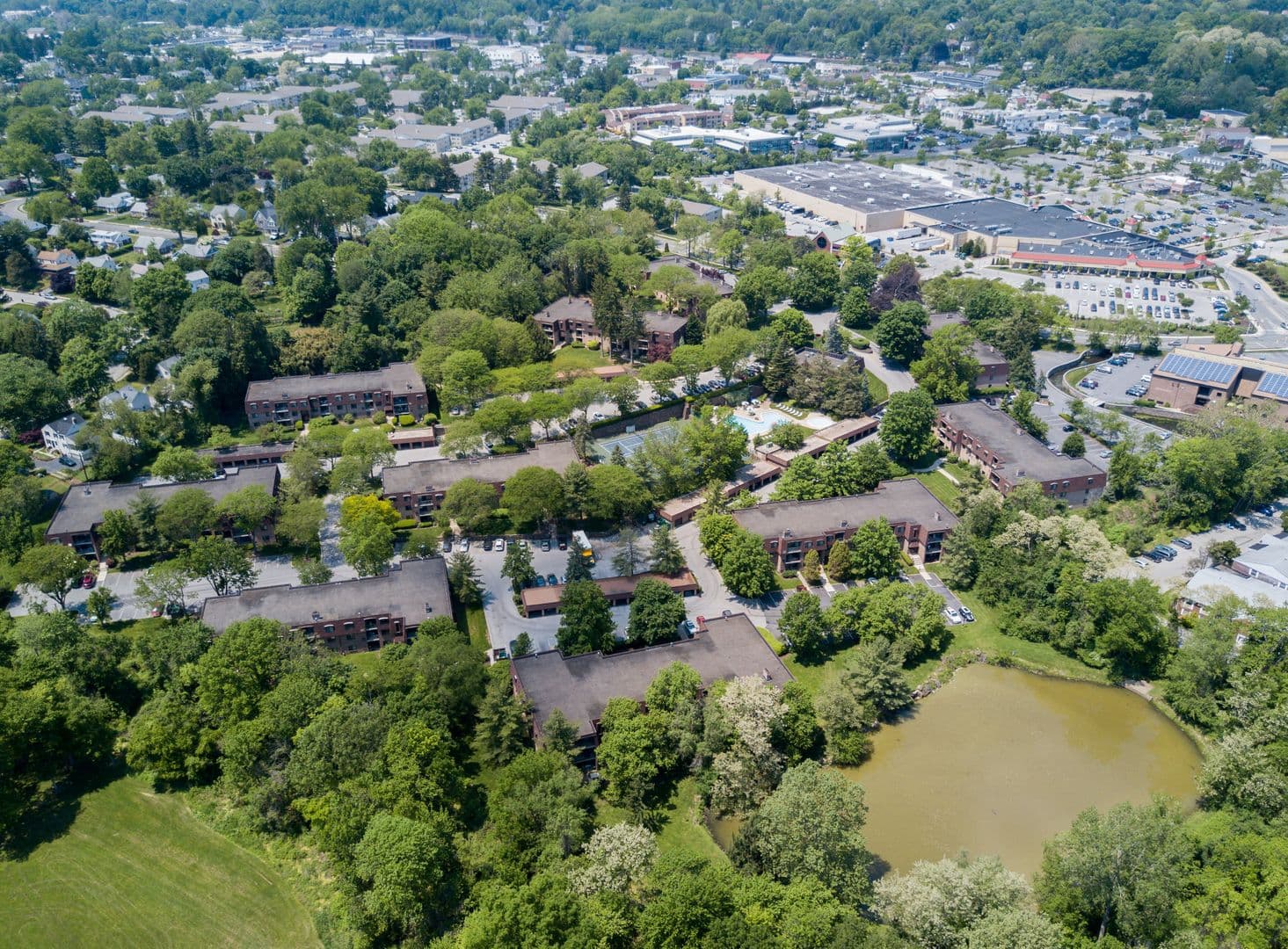 Wayne Apartment: 219 Sugartown Rd