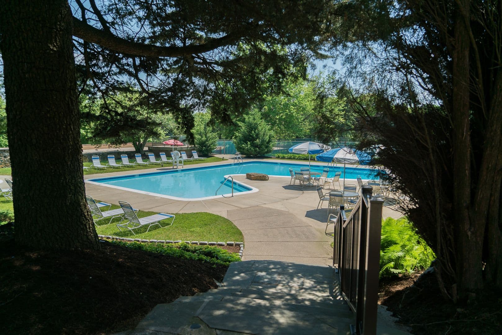 Wayne Apartment: 219 Sugartown Rd
