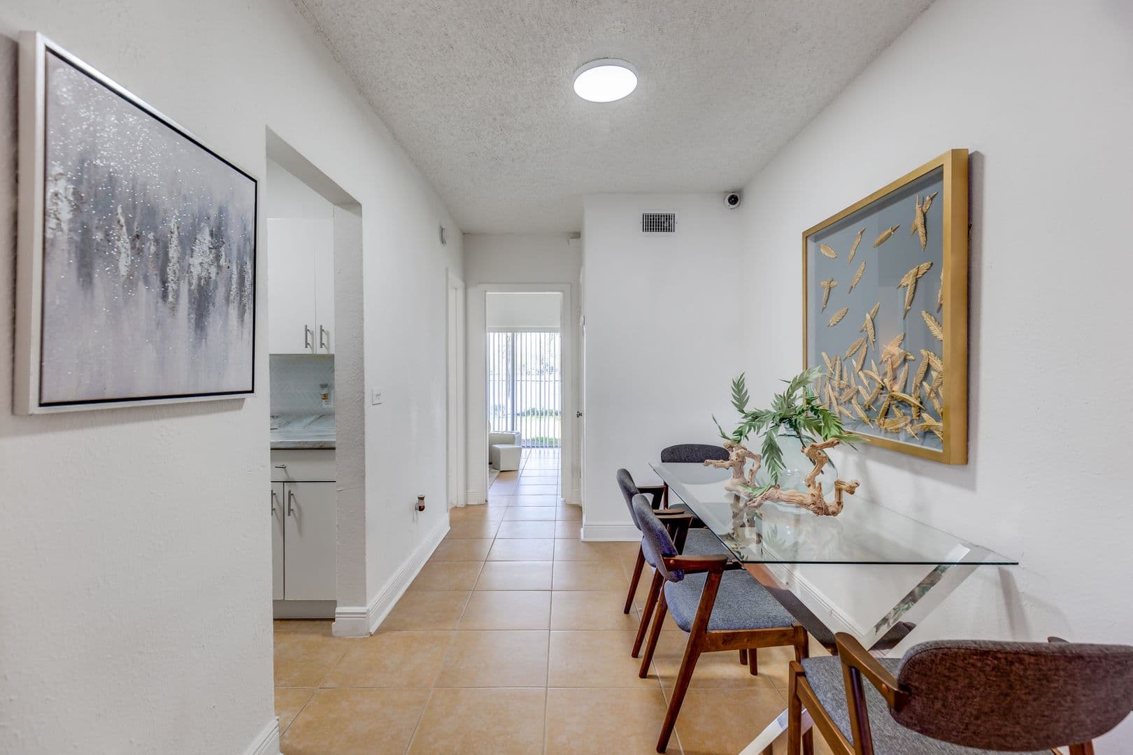 Miami Apartment: 1401 North West 103rd Street