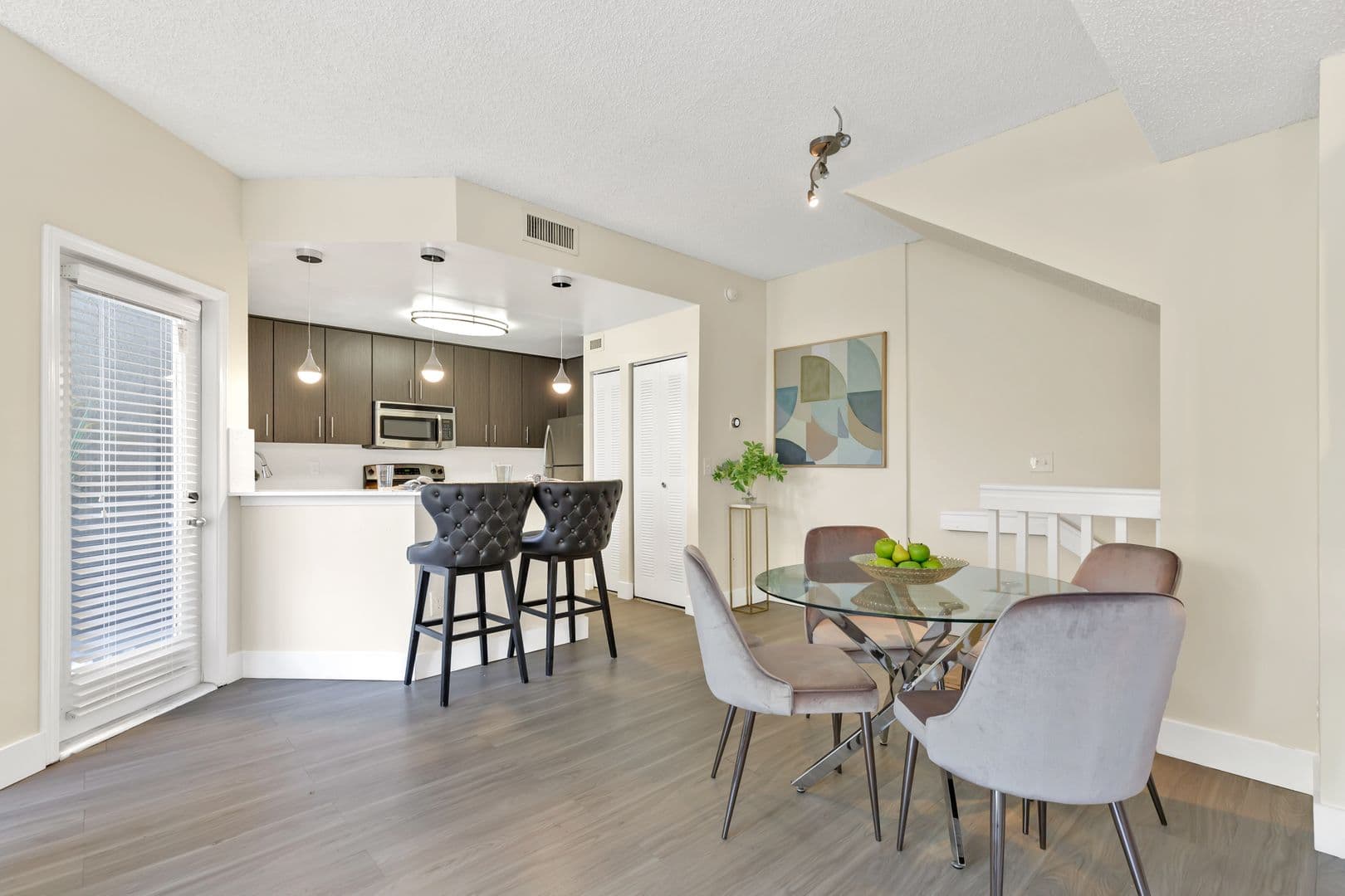 Coral Springs Townhome: 3400 Coral Springs Dr