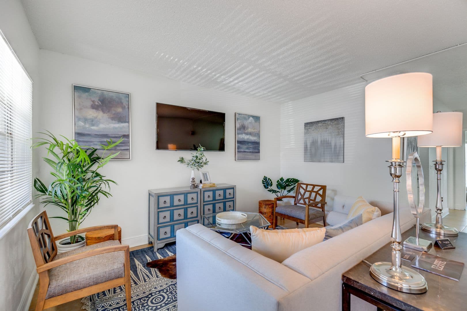 Miami Apartment: 1401 North West 103rd Street