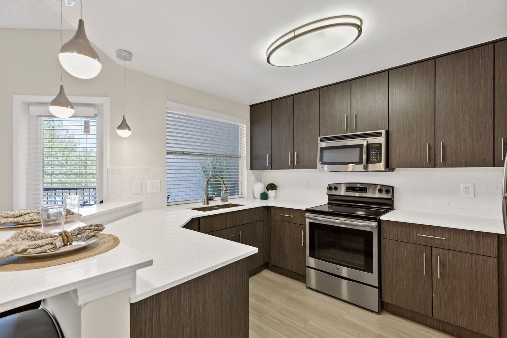 Coral Springs Townhome: 3400 Coral Springs Dr