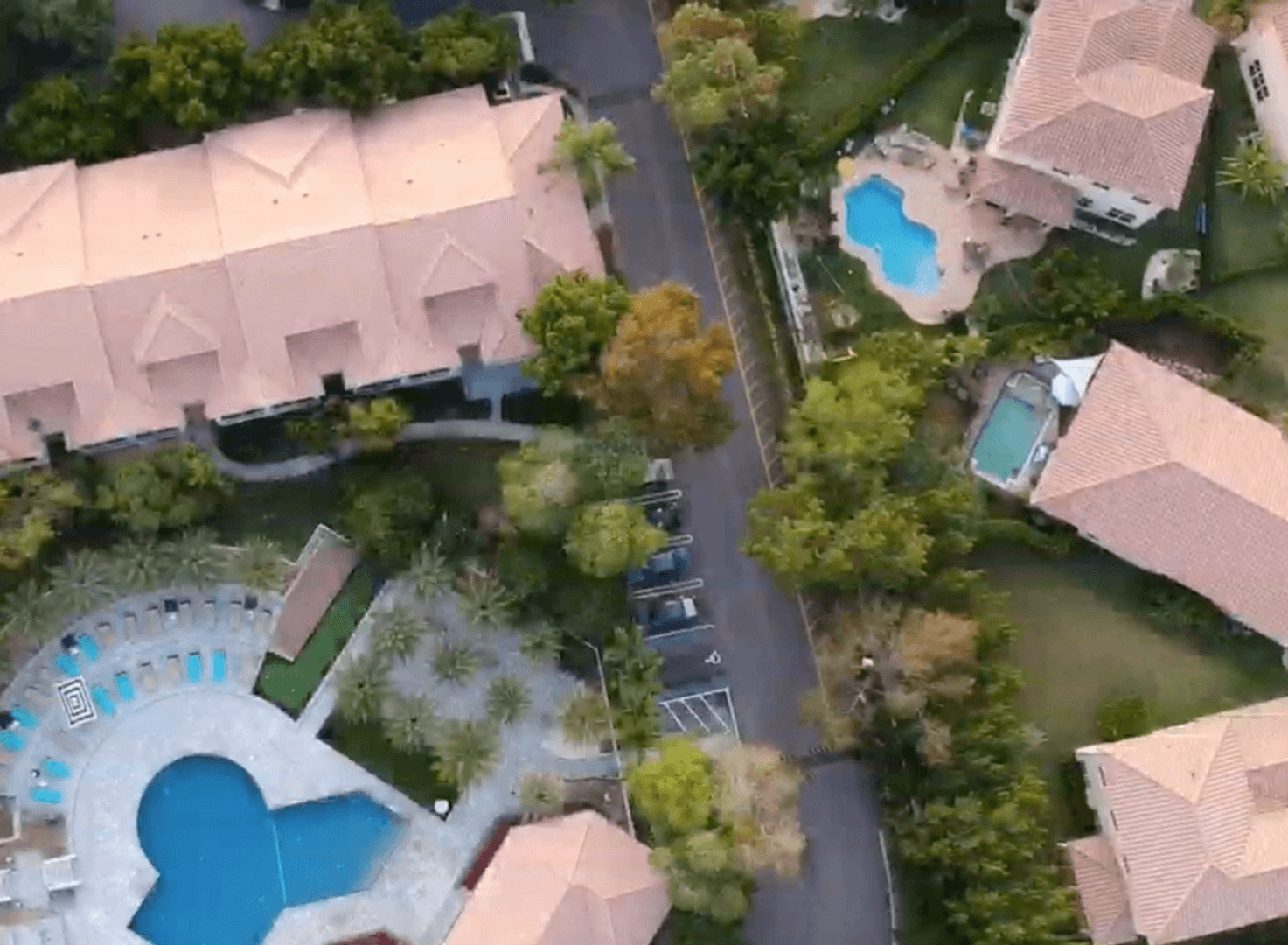 Coral Springs Townhome: 3400 Coral Springs Dr