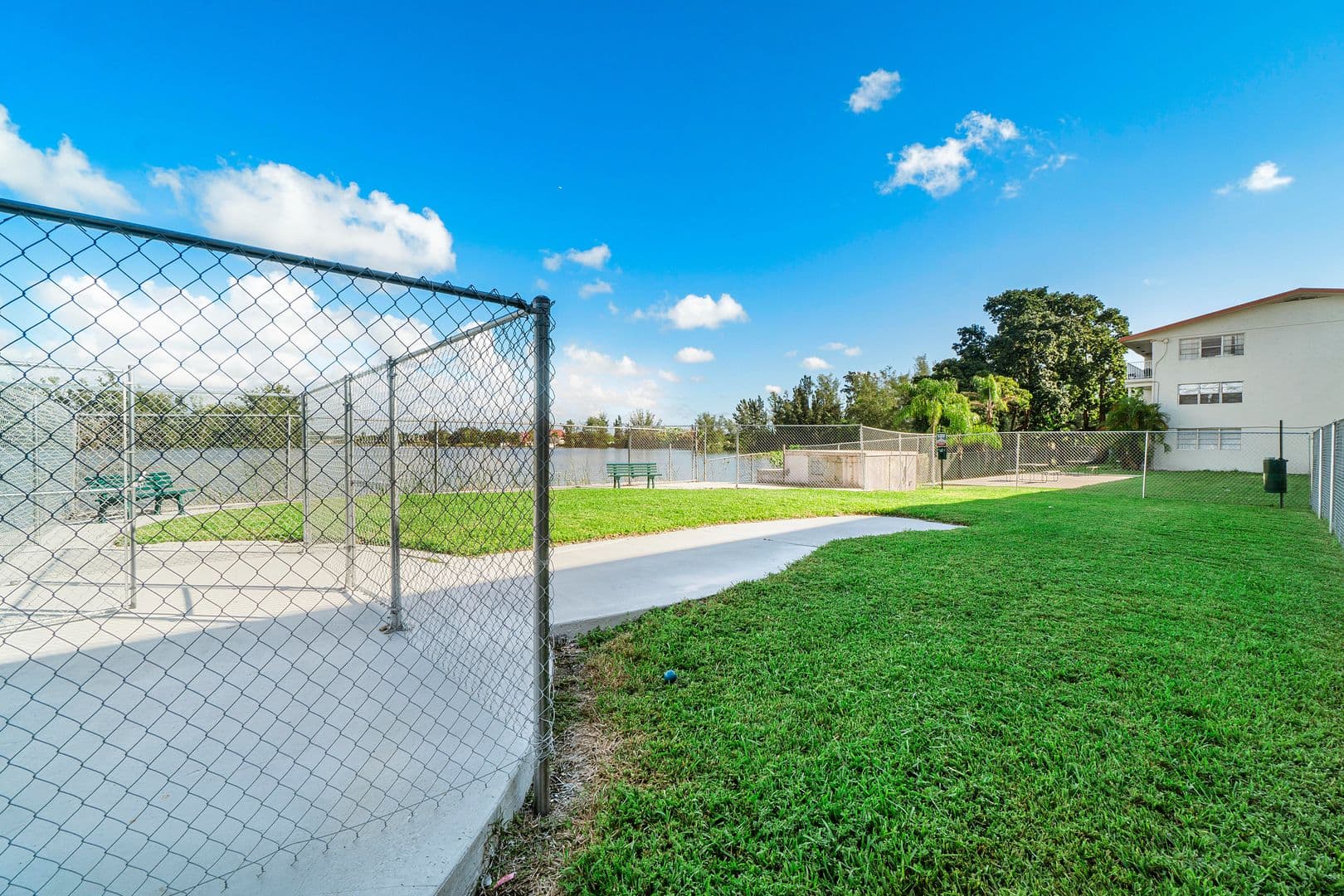 Miami Apartment: 1401 North West 103rd Street
