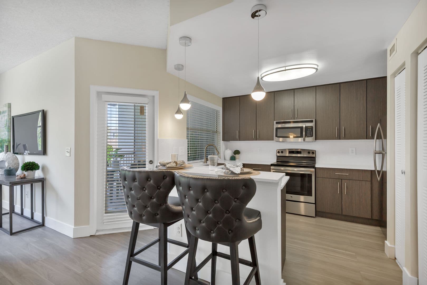 Coral Springs Townhome: 3400 Coral Springs Dr