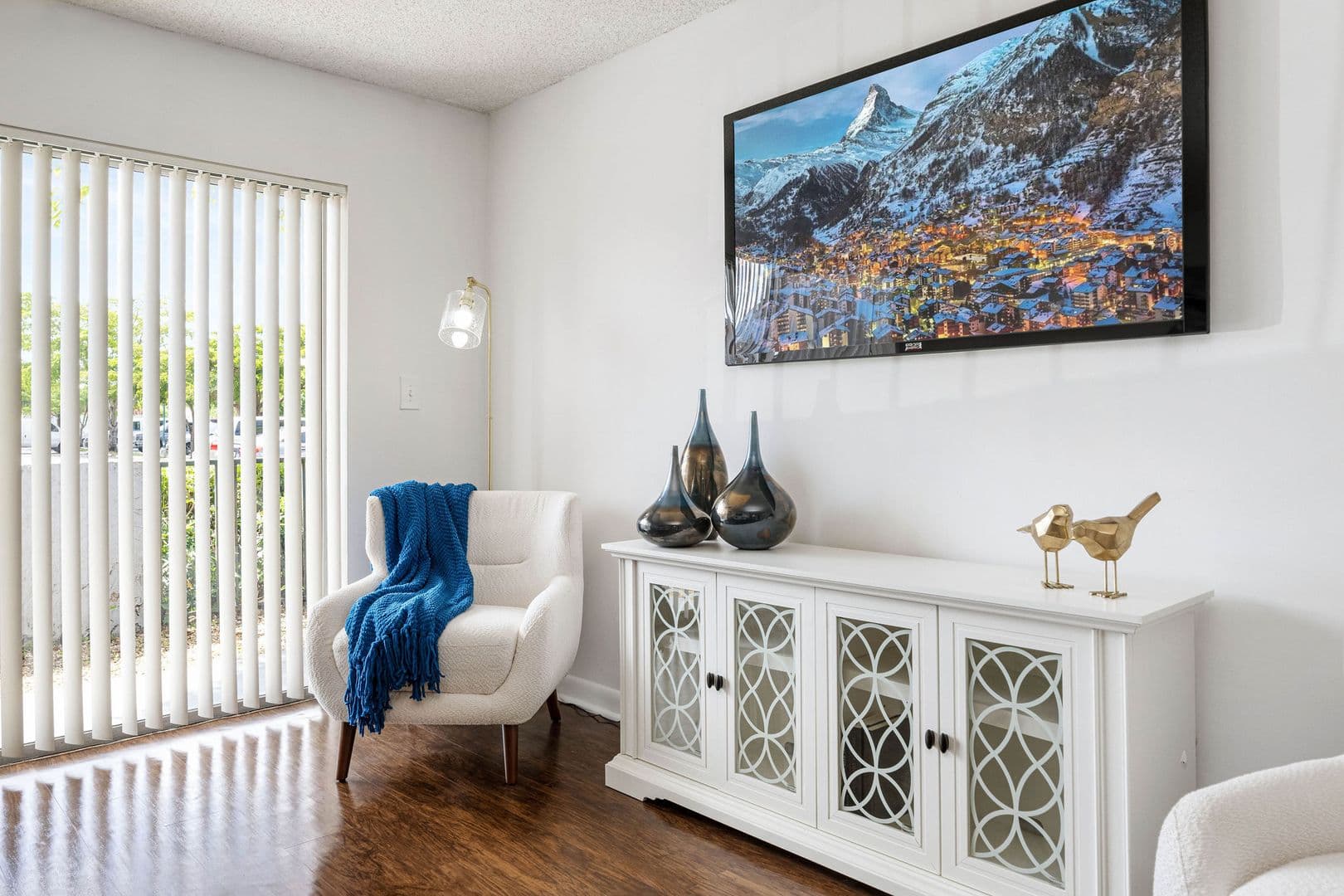 North Lauderdale Apartment: 8140 SW 22nd St