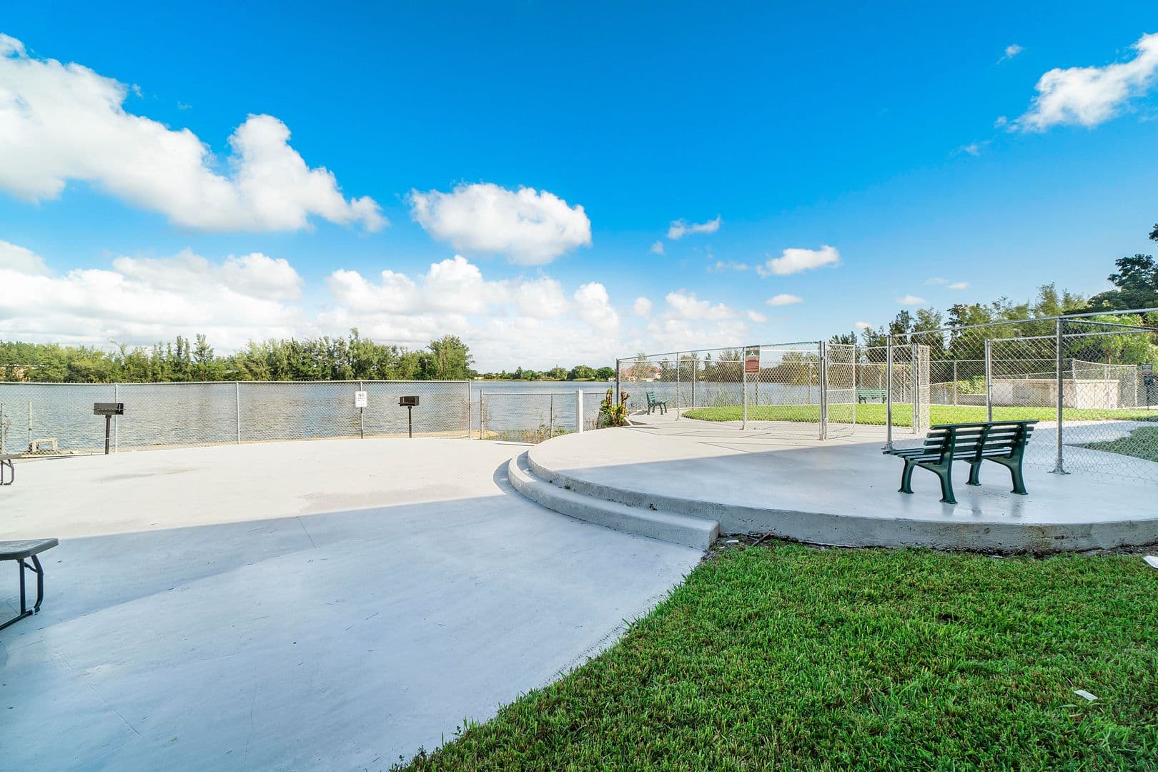 Miami Apartment: 1401 North West 103rd Street