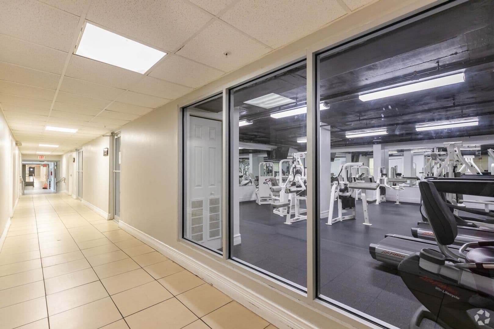 North Miami Beach Apartment: 1551 NE 167th ST