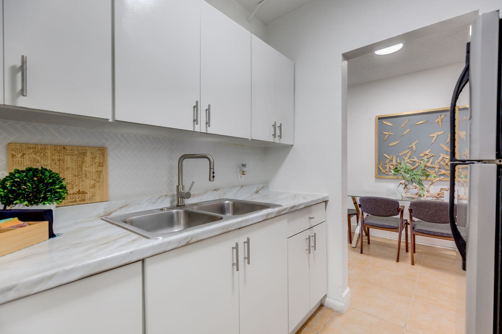 Miami Apartment: 1401 North West 103rd Street