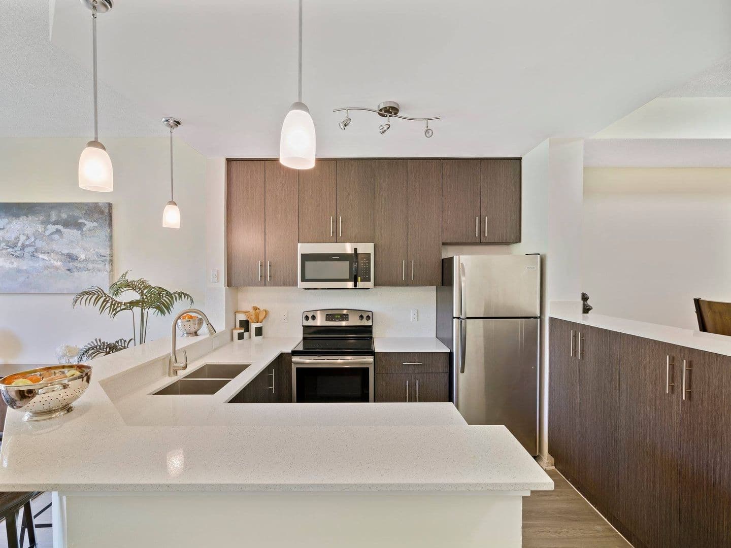 Coral Springs Townhome: 3400 Coral Springs Dr