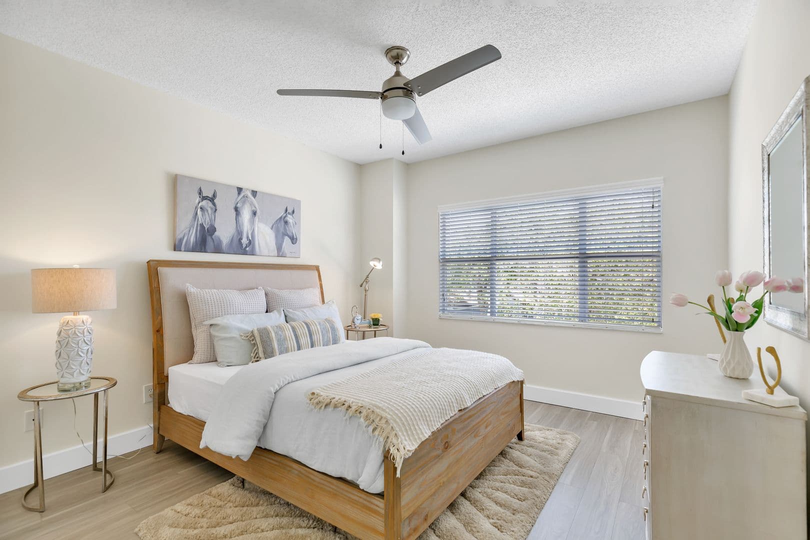 Coral Springs Townhome: 3400 Coral Springs Dr