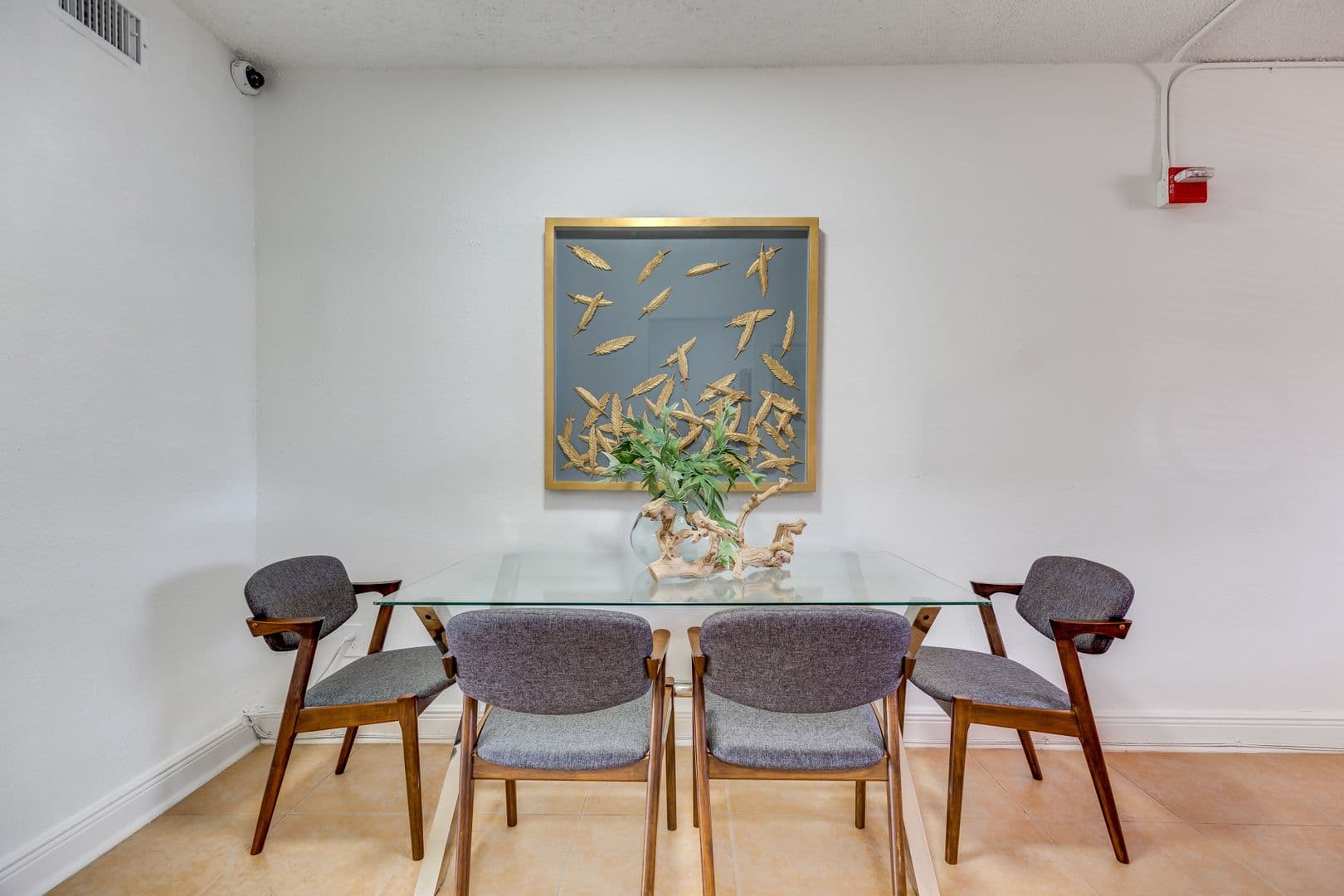 Miami Apartment: 1401 North West 103rd Street