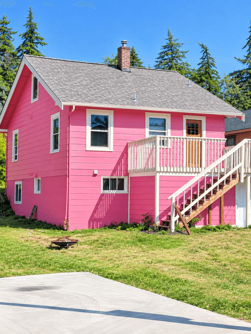 Bellingham House: 1109 Humboldt Street