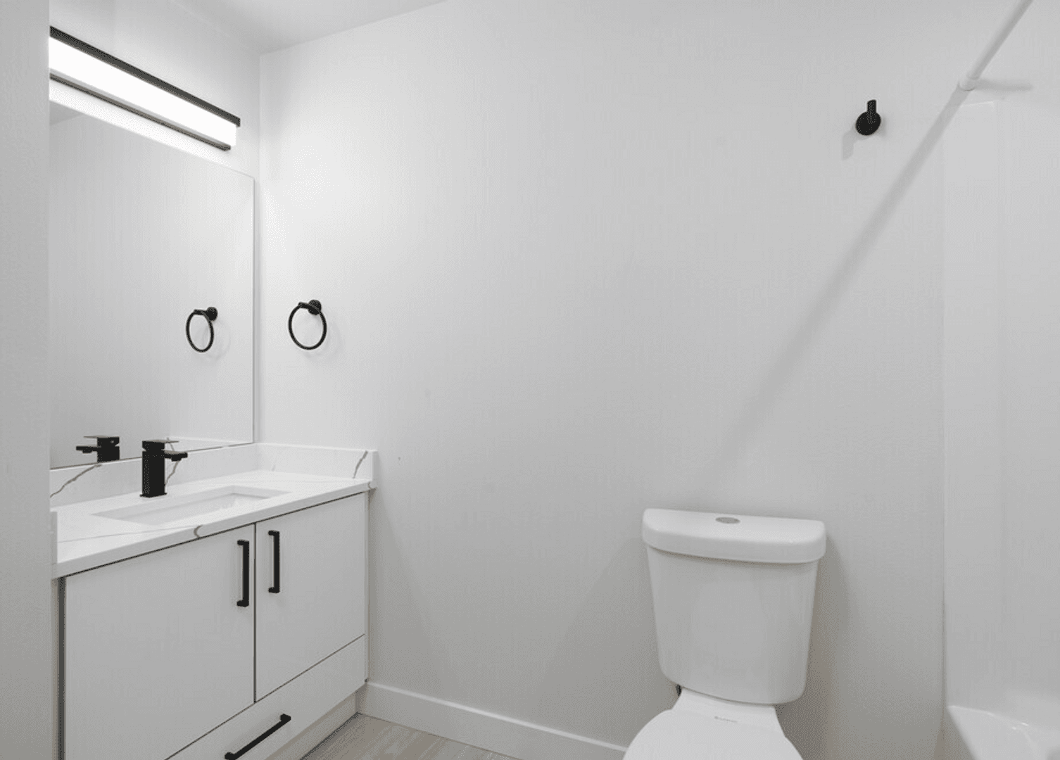 Bellingham Apartment: 3408-3412 Northwest Avenue