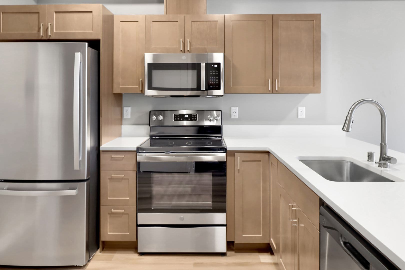 Bellingham Apartment: 4265 Creston Way