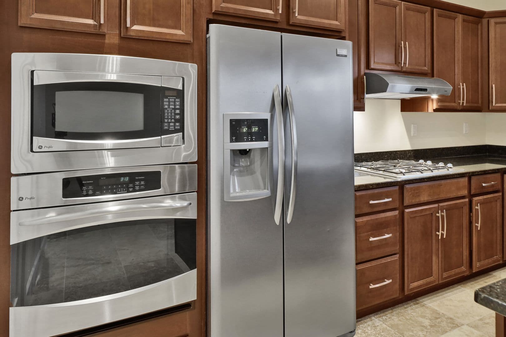 Bellingham Apartment: 1203 W Holly St