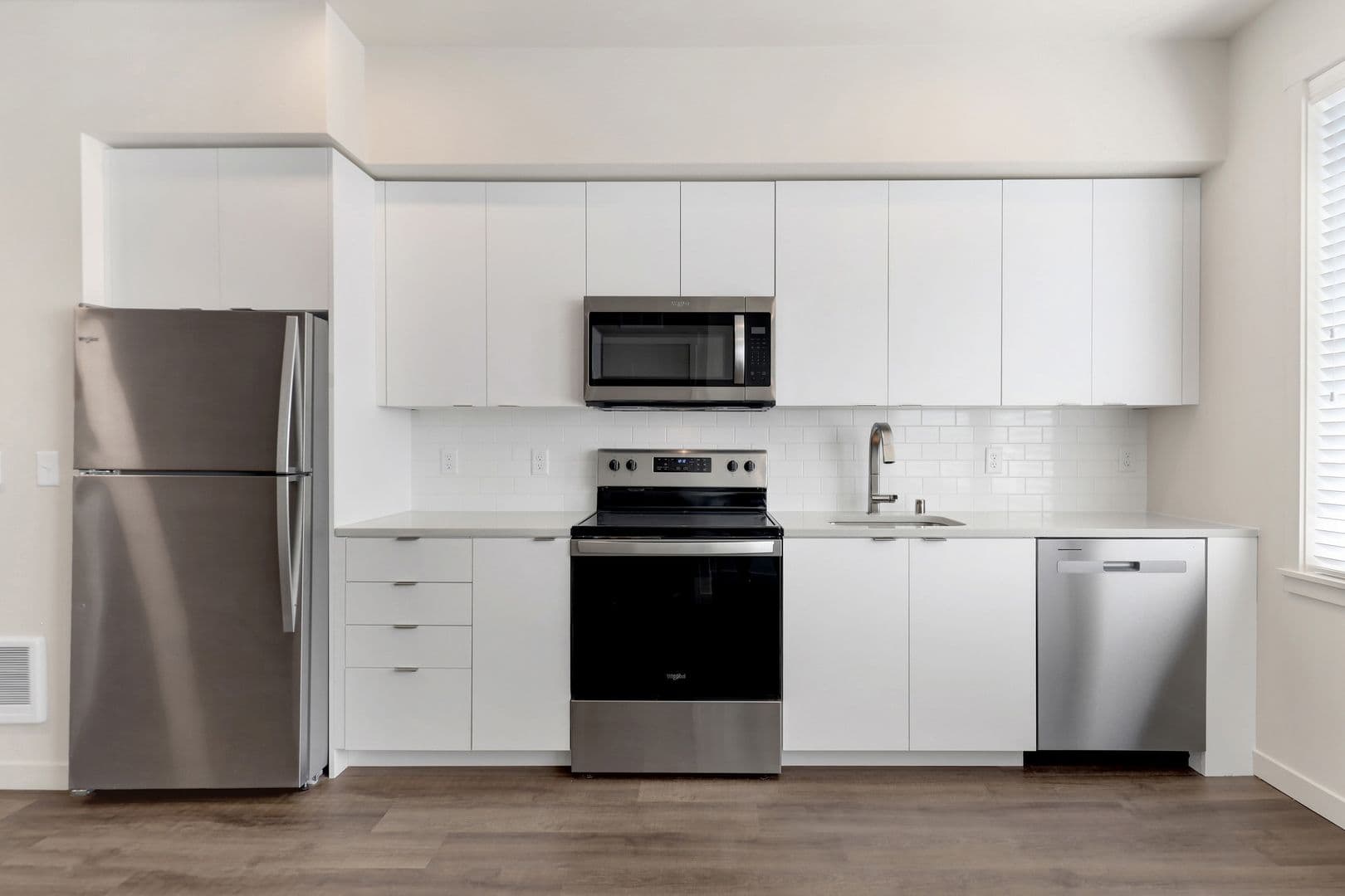 Bellingham Apartment: 1818 D Street