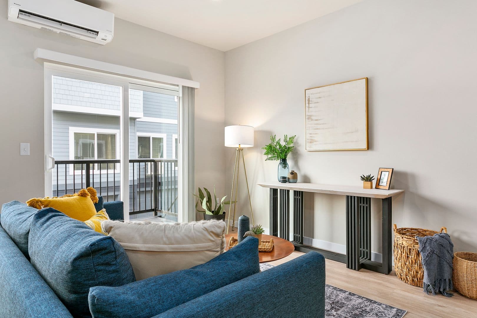 Bellingham Apartment: 4150 -4182 Track Street