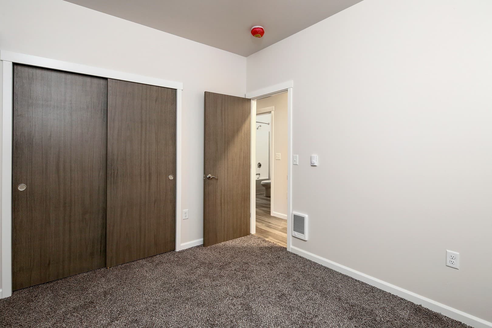 Bellingham Apartment: 110 S Ashley Street & 140 S Ashley Street