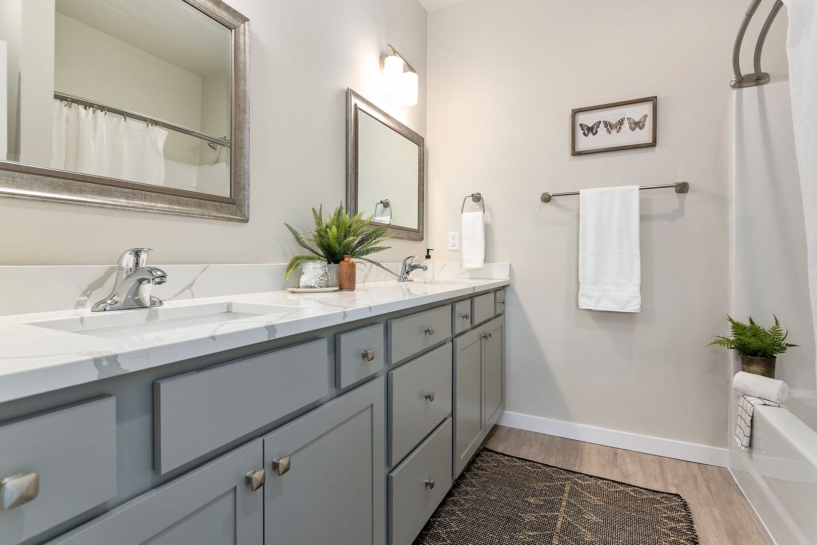 Bellingham Apartment: 4150 -4182 Track Street