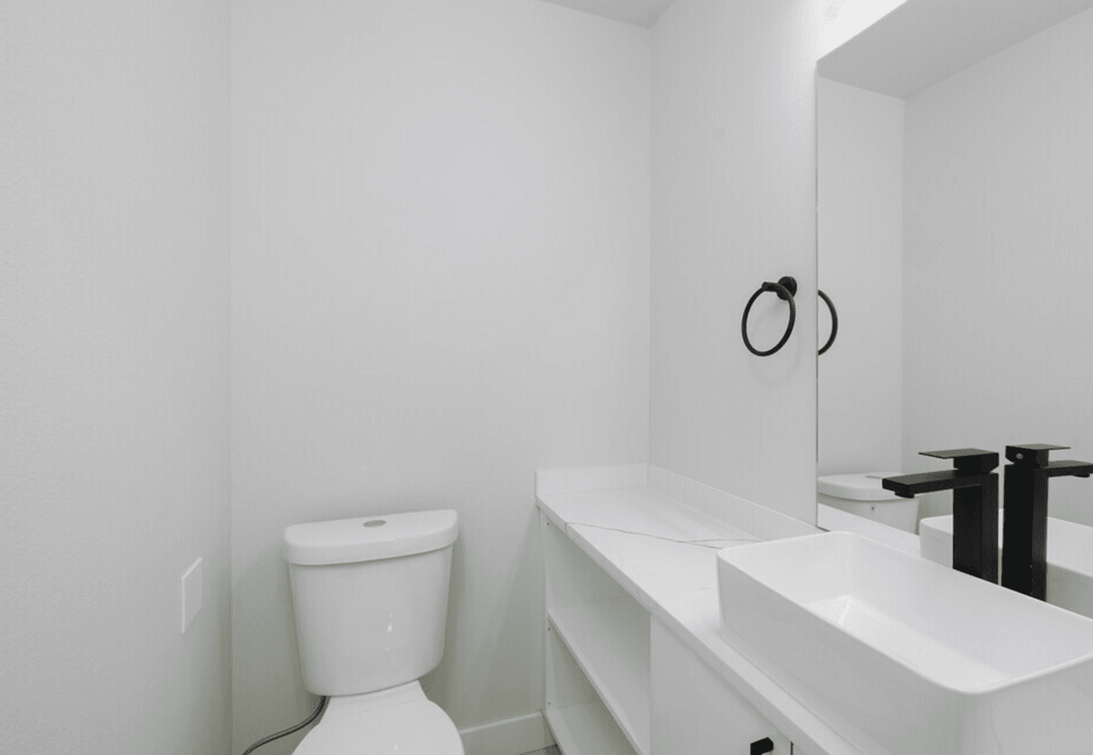 Bellingham Apartment: 3408-3412 Northwest Avenue