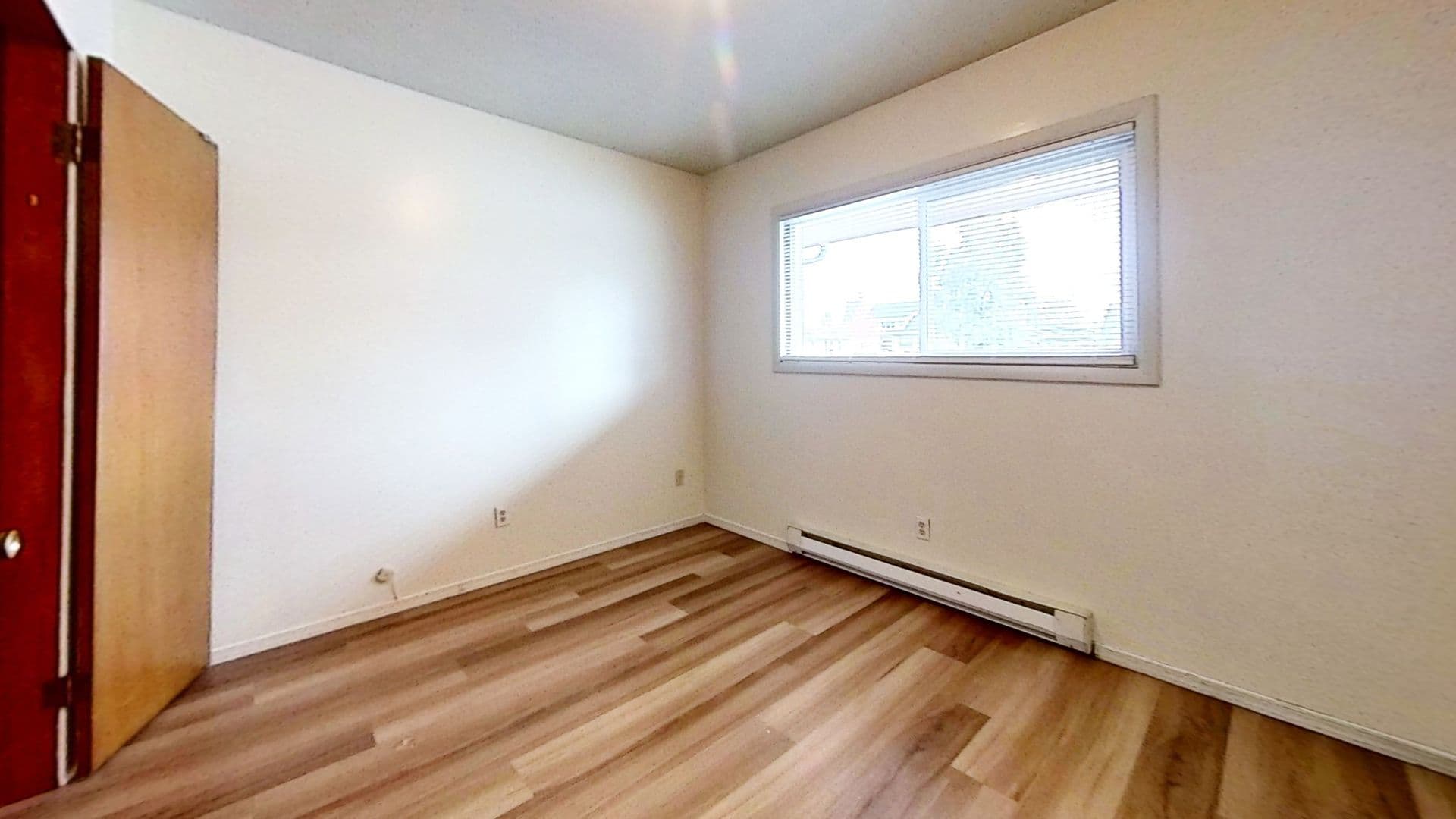 Lynden Apartment: 200 Grover Street