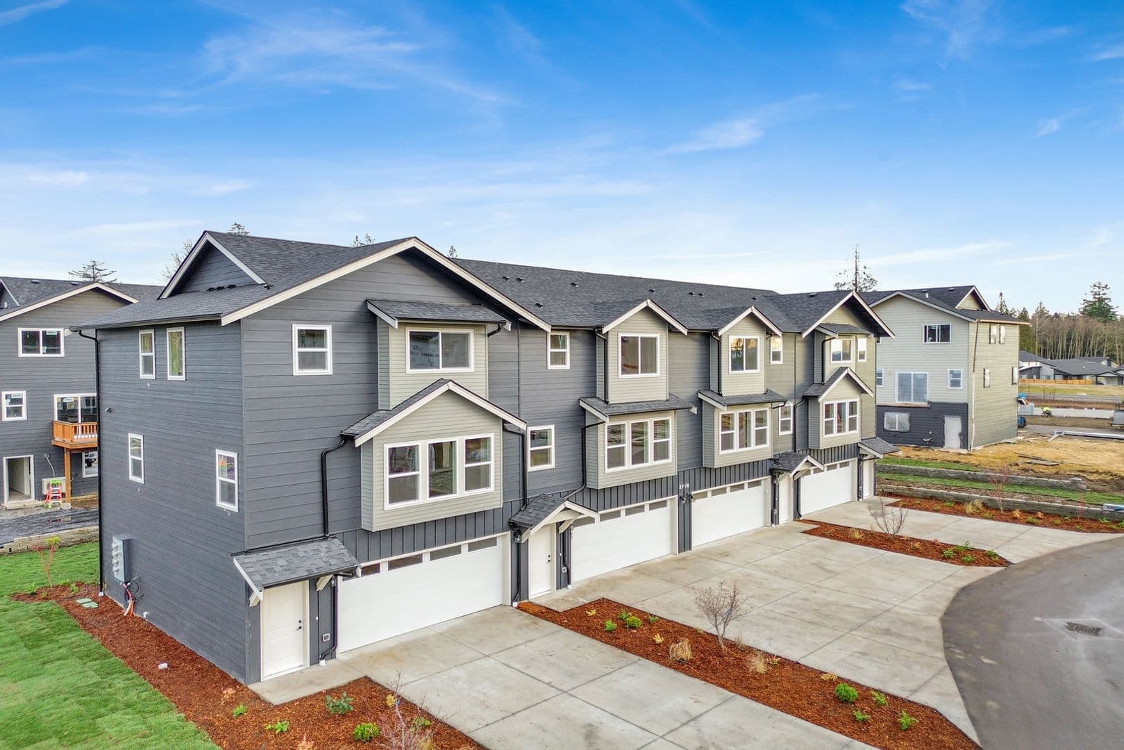 Blaine Apartment: 2722 Oleander Loop