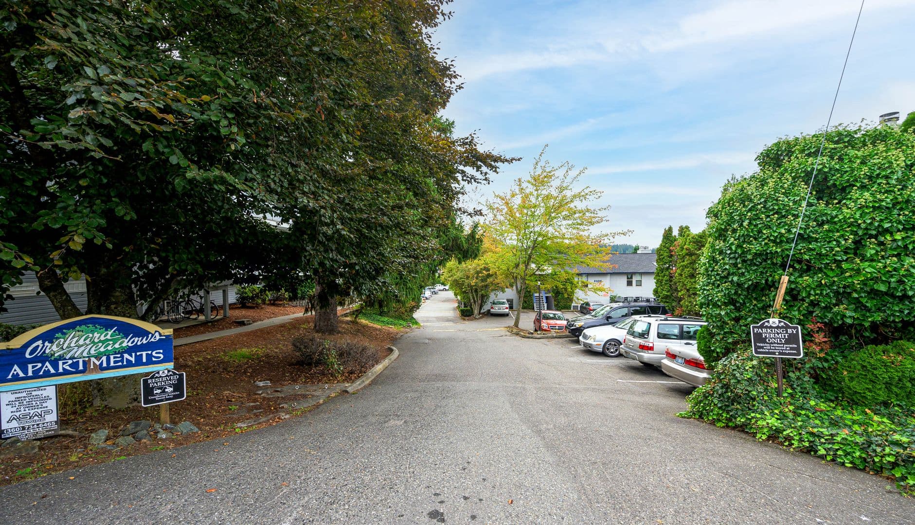 Bellingham Apartment: 2502-2506 Douglas Avenue