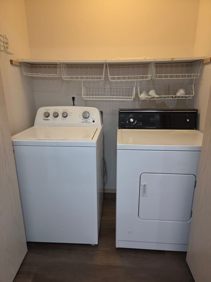 Bellingham Apartment: 2505 Kentucky