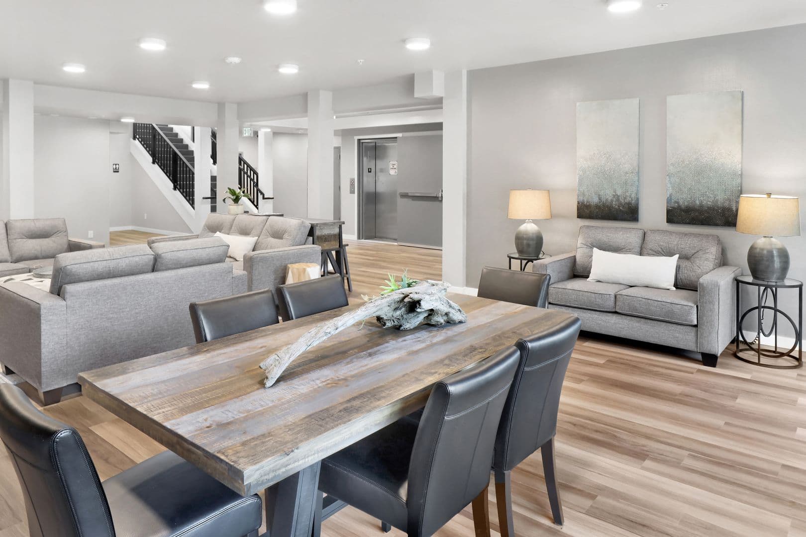 Bellingham Apartment: 4265 Creston Way
