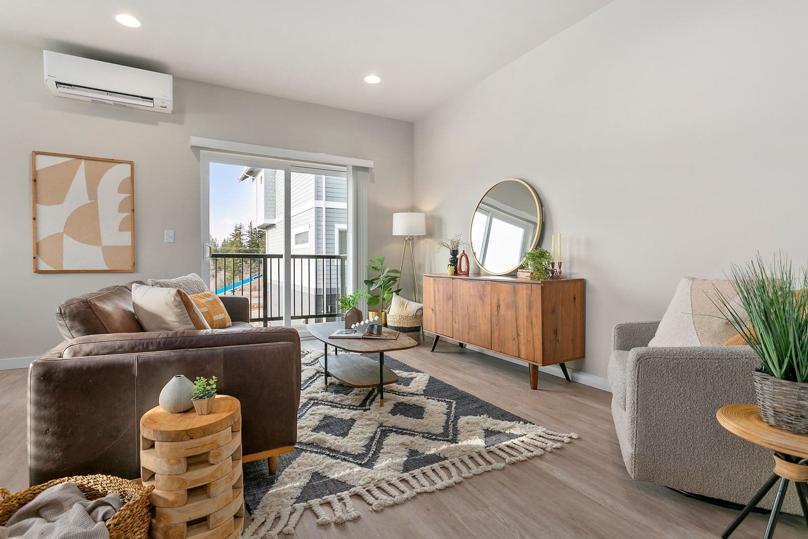 Bellingham Apartment: 4150 -4182 Track Street