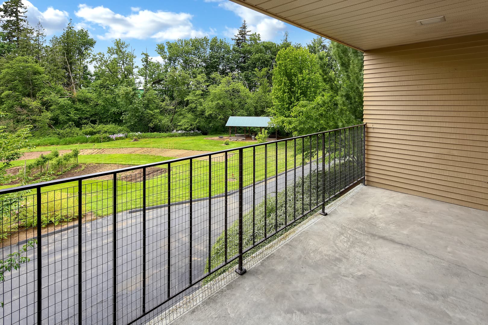 Lynden Apartment: La Villa Drive, 1412 Liberty St, 1414 Liberty St, 14th St
