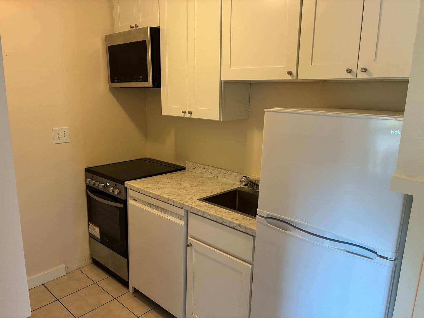 Bellingham Apartment: 814 High Street