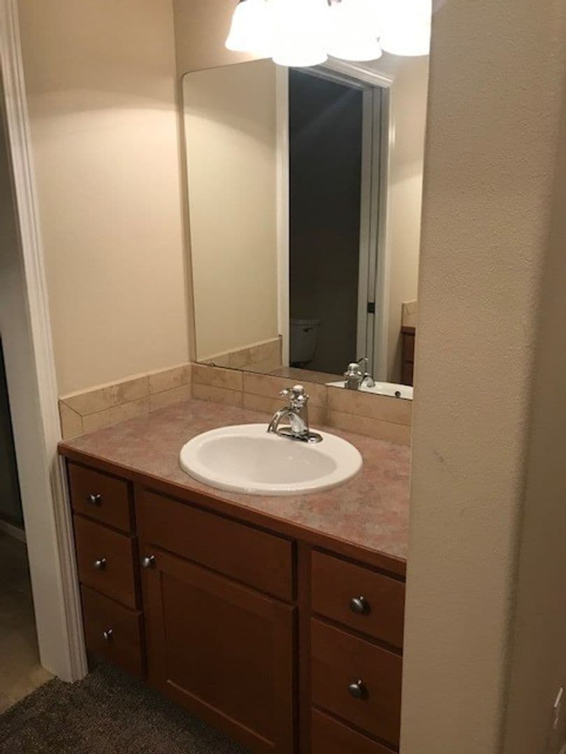 Bellingham Apartment: 600 Boulevard